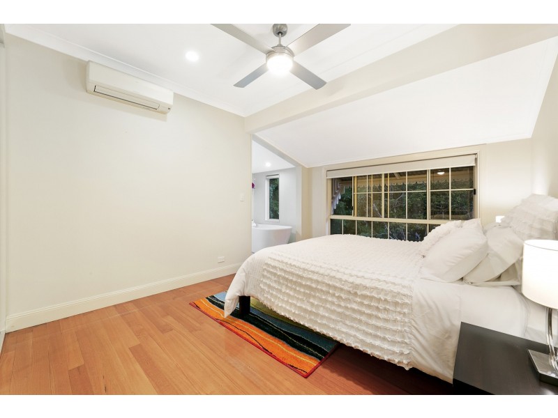 8 Hugh Guinea Court, Worongary QLD 4213