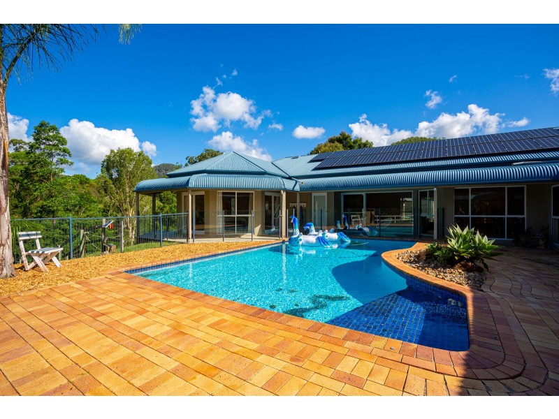 11 Garlinge Court, Bonogin QLD 4213