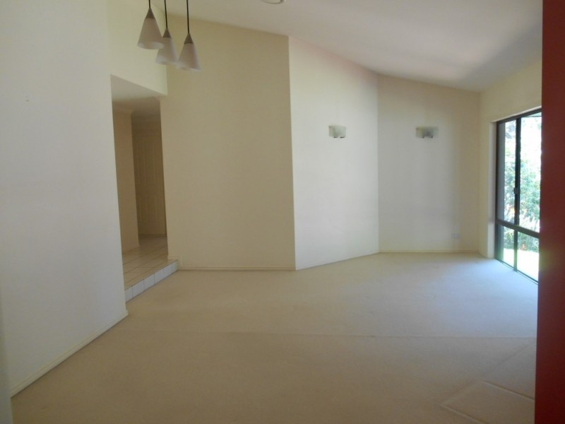 7 Riverlilly Street, Reedy Creek QLD 4227