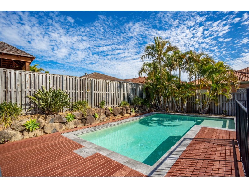 15 Lancewood Circuit, Robina QLD 4226