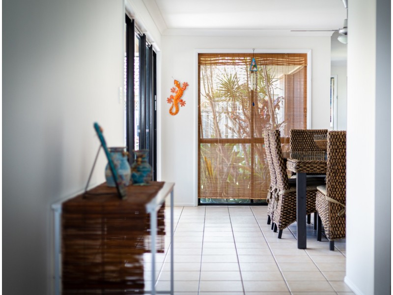 15 Lancewood Circuit, Robina QLD 4226