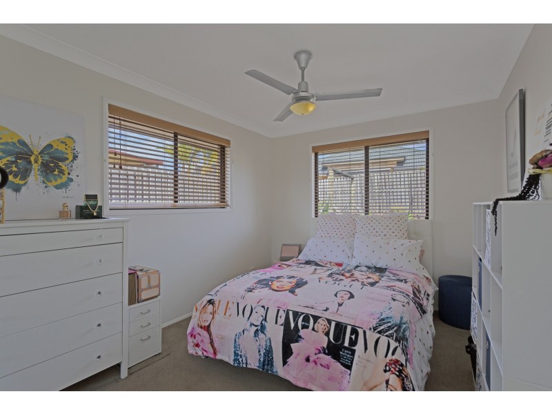 15 Lancewood Circuit, Robina QLD 4226