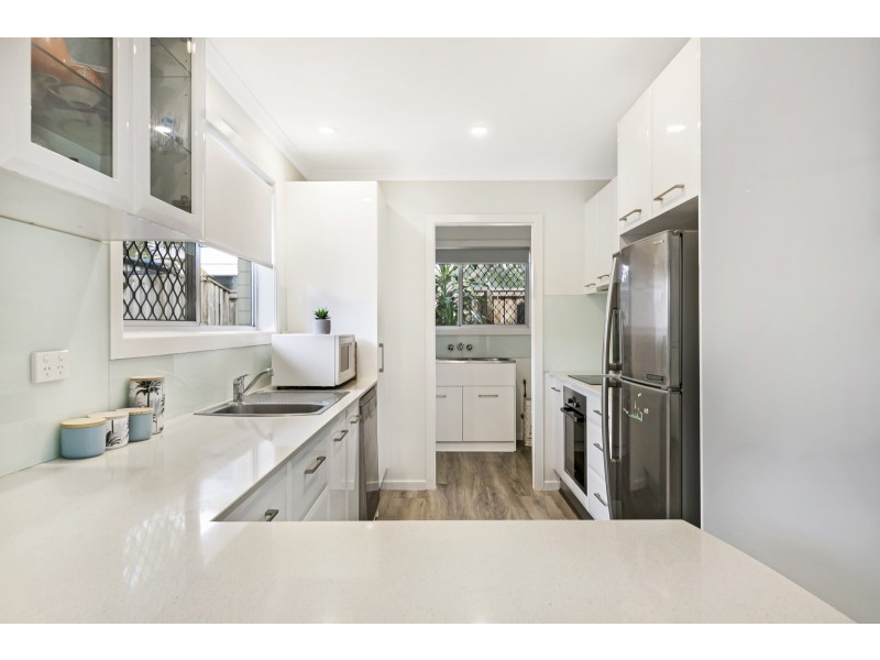 14 Ikkina Road, Burleigh Heads QLD 4220