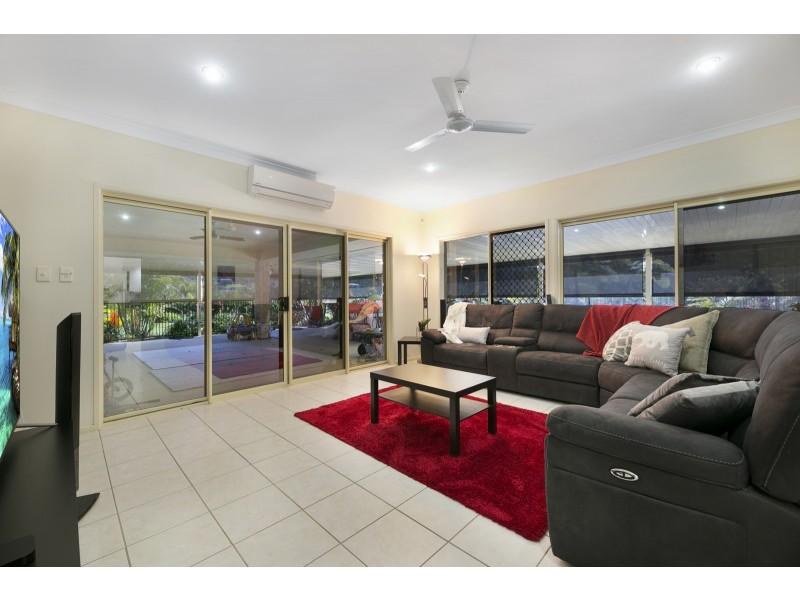 13 – 15 Valleyview Court, Bonogin QLD 4213