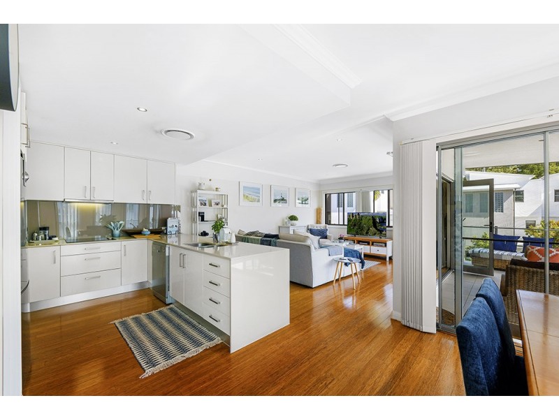 2/17 Great Southern Drive, Robina QLD 4226