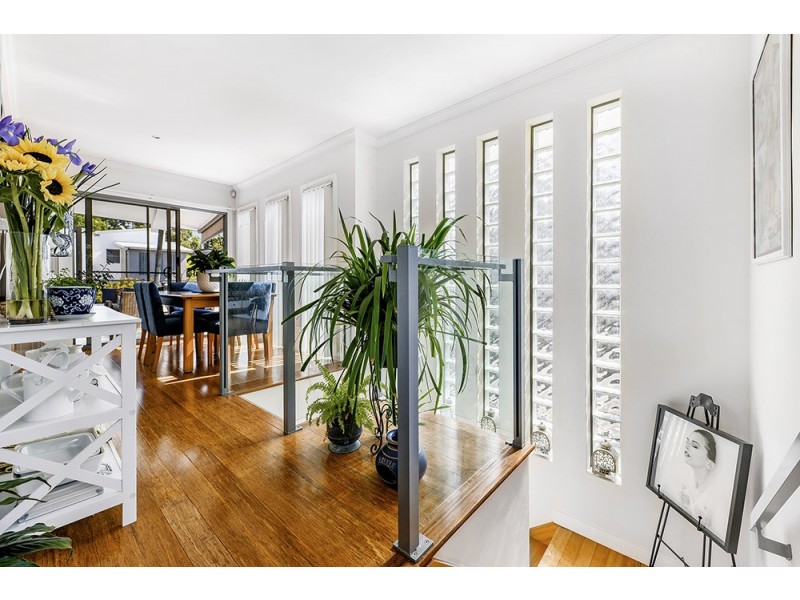 2/17 Great Southern Drive, Robina QLD 4226