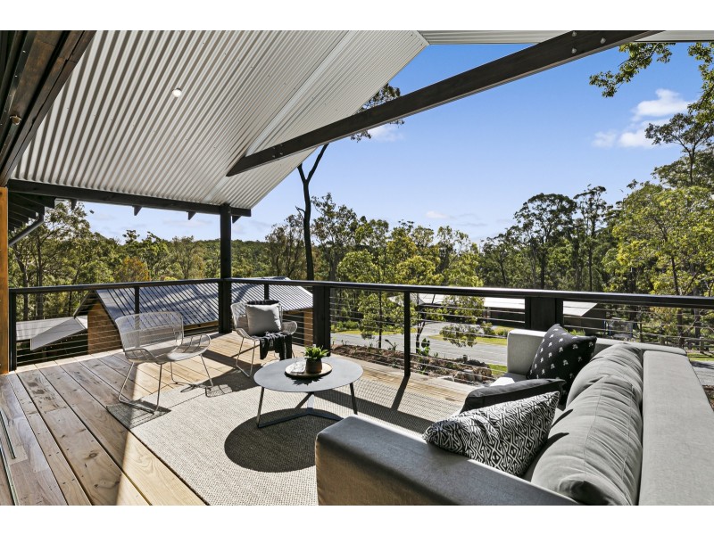 6 Jake Court, Bonogin QLD 4213