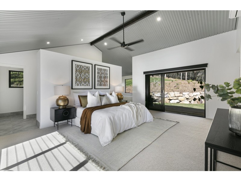 6 Jake Court, Bonogin QLD 4213