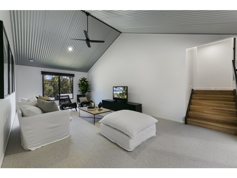 6 Jake Court, Bonogin QLD 4213