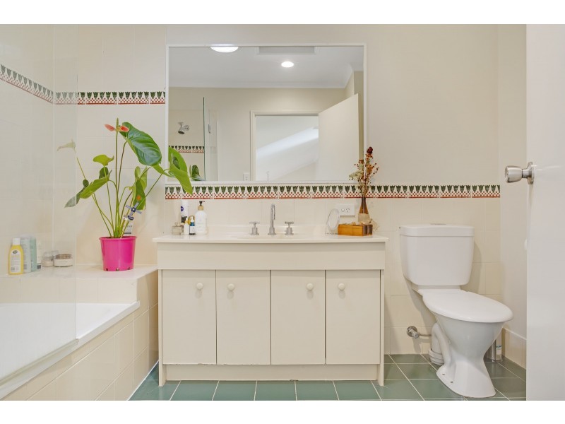 50/1A Alison Road, Carrara QLD 4211