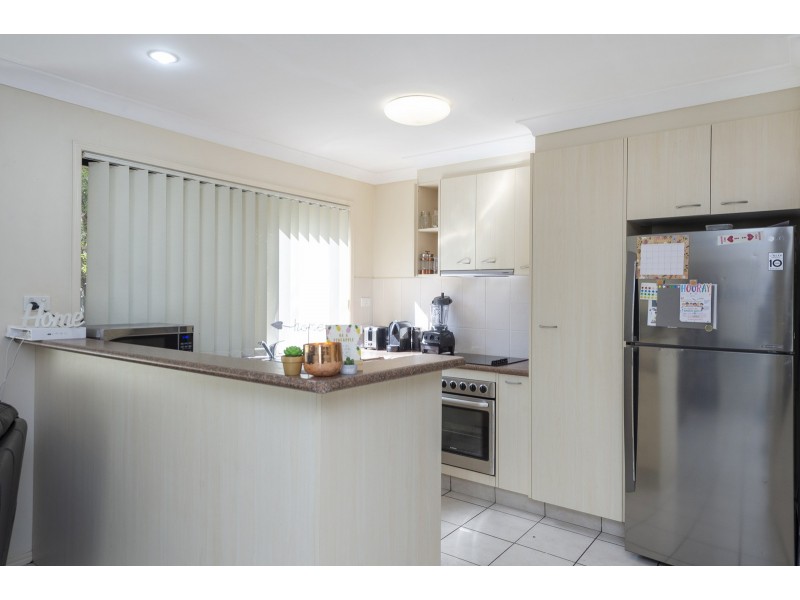 4/2 Tuition Street, Upper Coomera QLD 4209