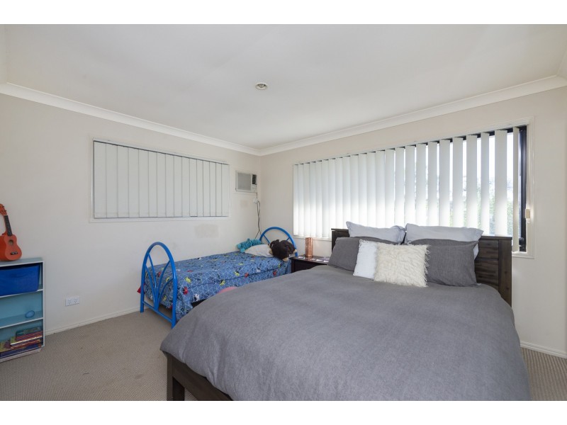 4/2 Tuition Street, Upper Coomera QLD 4209