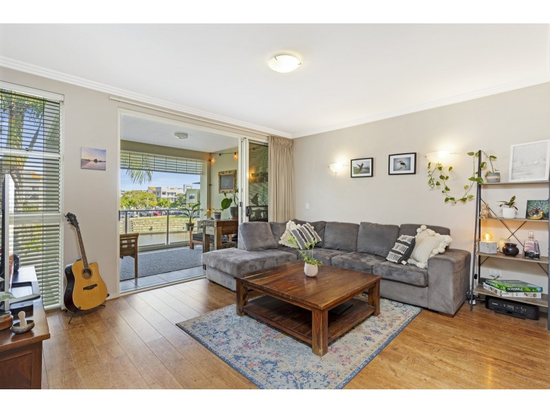 12/251 Varsity Parade, Varsity Lakes QLD 4227