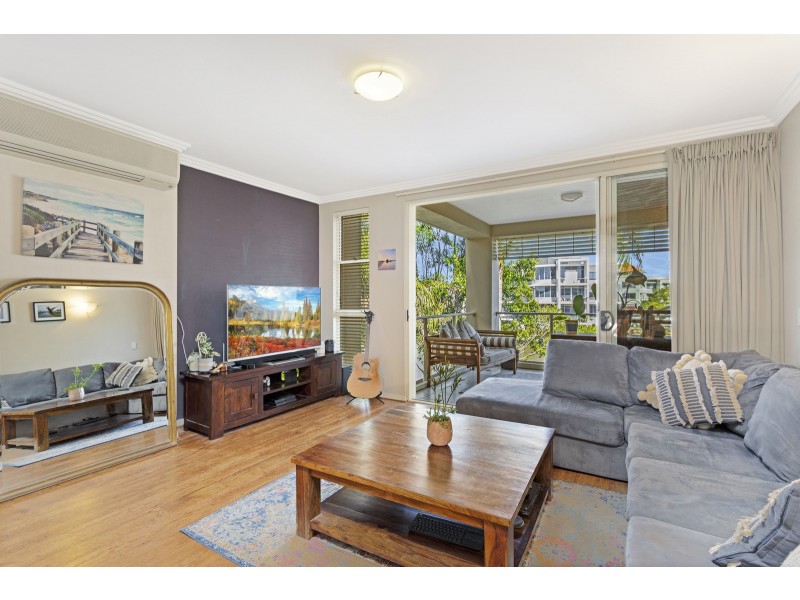 12/251 Varsity Parade, Varsity Lakes QLD 4227