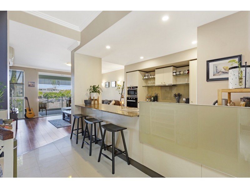 12/251 Varsity Parade, Varsity Lakes QLD 4227