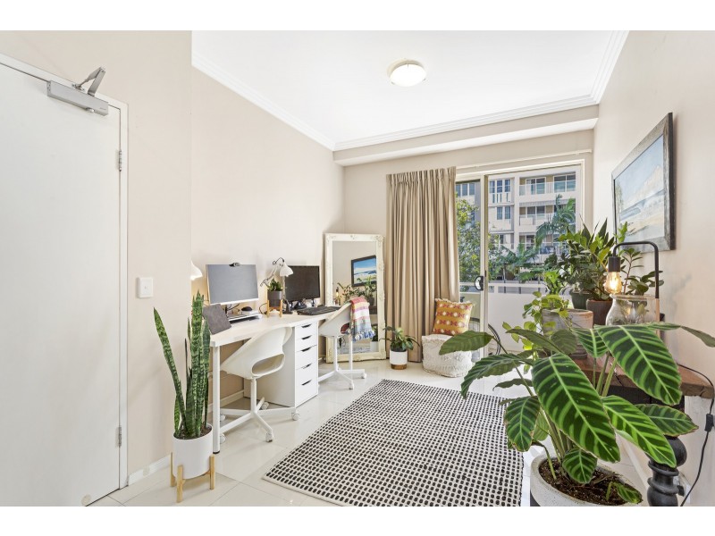 12/251 Varsity Parade, Varsity Lakes QLD 4227