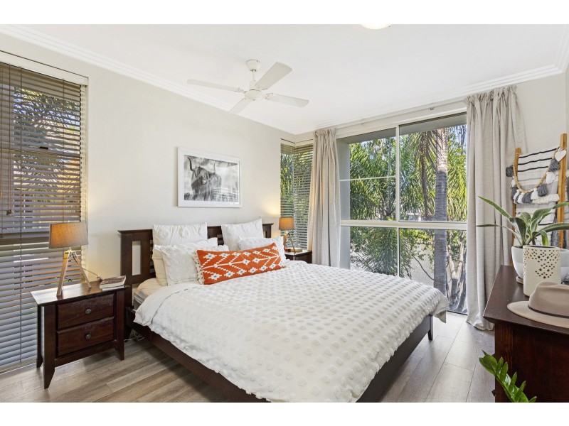 12/251 Varsity Parade, Varsity Lakes QLD 4227