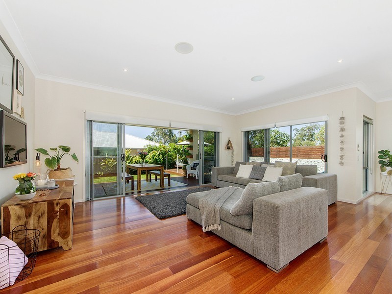 8 Everstar Street, Reedy Creek QLD 4227