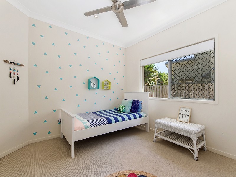 8 Everstar Street, Reedy Creek QLD 4227