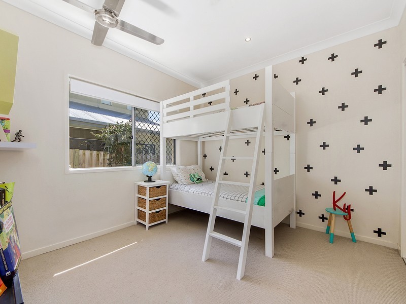 8 Everstar Street, Reedy Creek QLD 4227