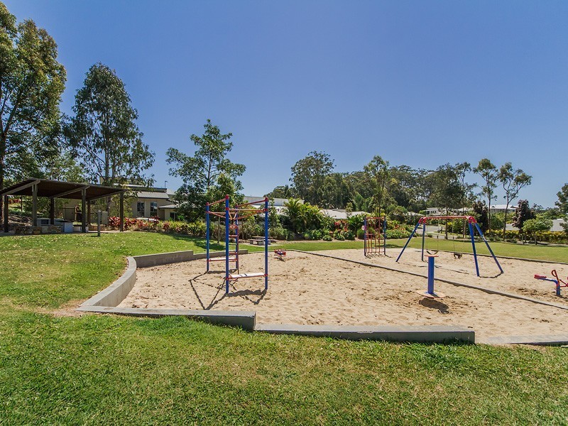 8 Everstar Street, Reedy Creek QLD 4227