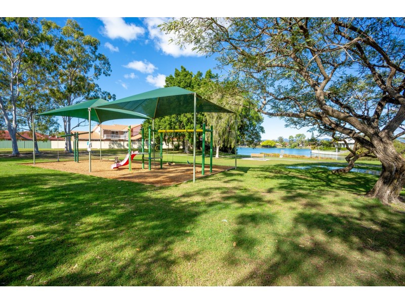 19 Wild Duck Drive, Mermaid Waters QLD 4218