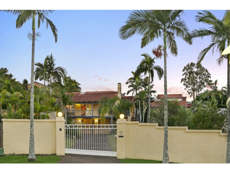 17 Yowani Street, Robina QLD 4226