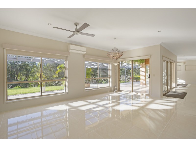 81 Aylesham Drive, Bonogin QLD 4213