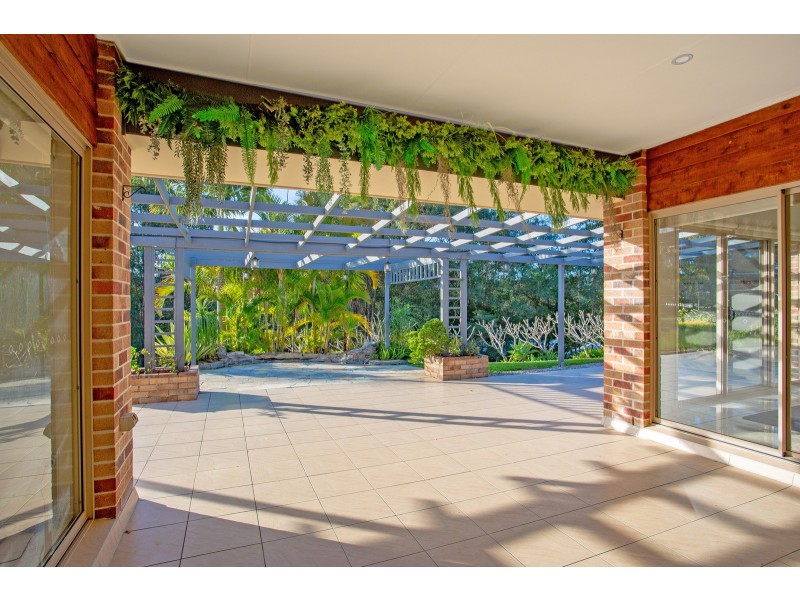 81 Aylesham Drive, Bonogin QLD 4213