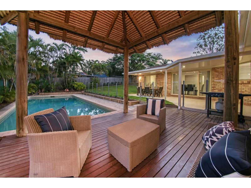10 Gosford Court, Helensvale QLD 4212