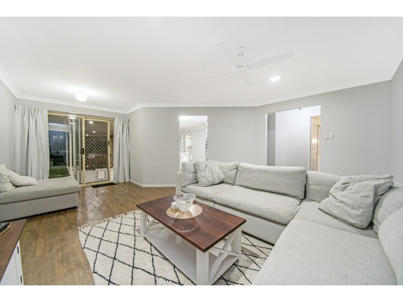 10 Gosford Court, Helensvale QLD 4212