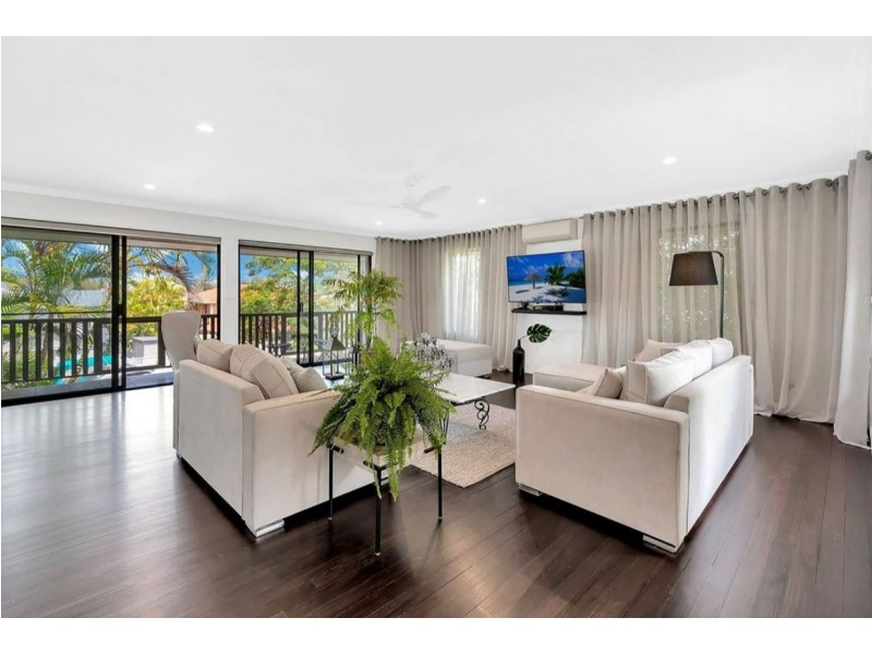 12 Riverbank Court, Ashmore QLD 4214