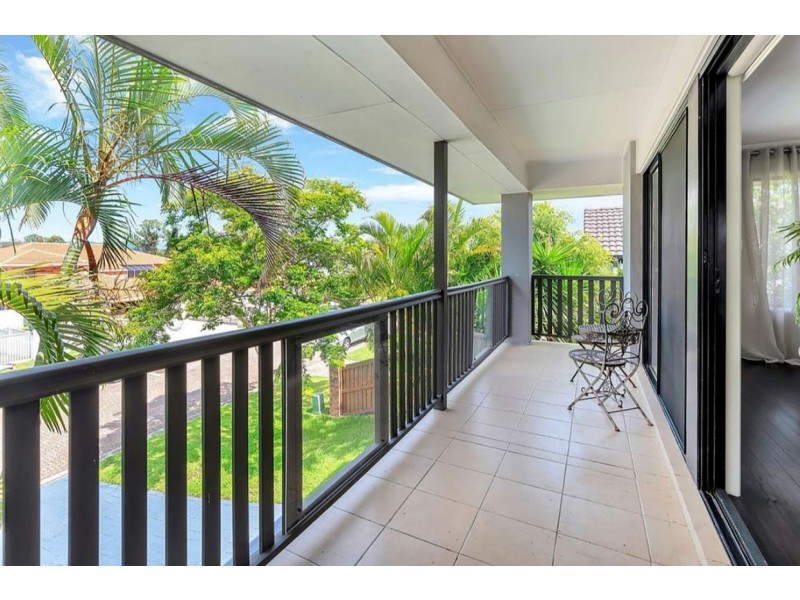 12 Riverbank Court, Ashmore QLD 4214