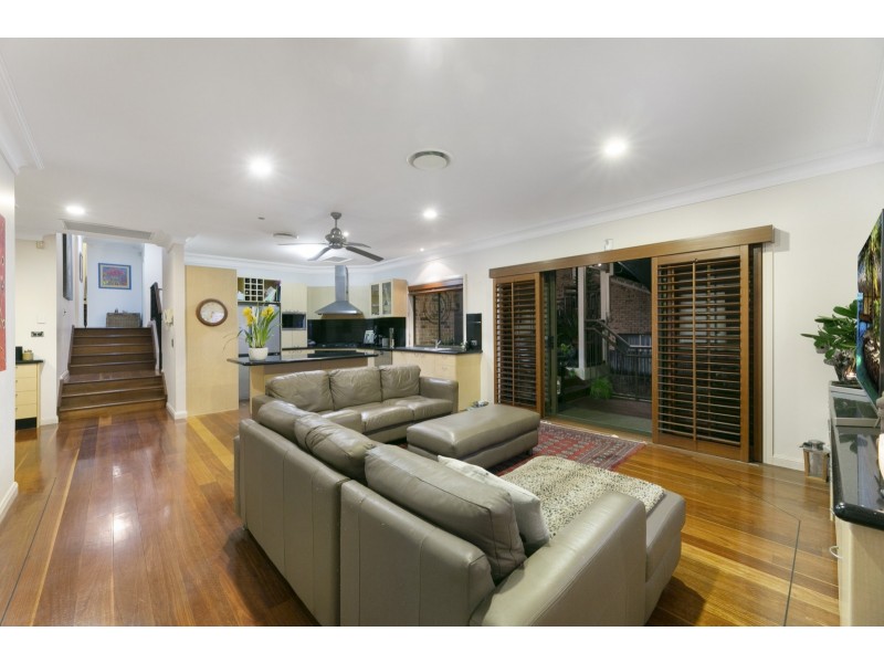 20 Federal Place, Robina QLD 4226