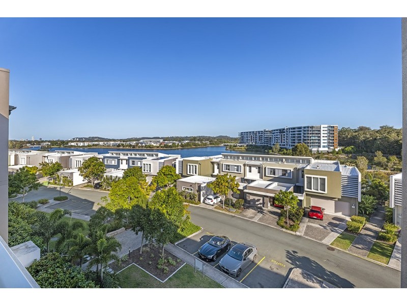 125/29-49 Varsity Parade, Varsity Lakes QLD 4227