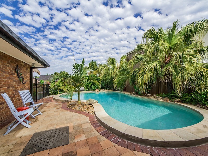 85 Witt Avenue, Carrara QLD 4211
