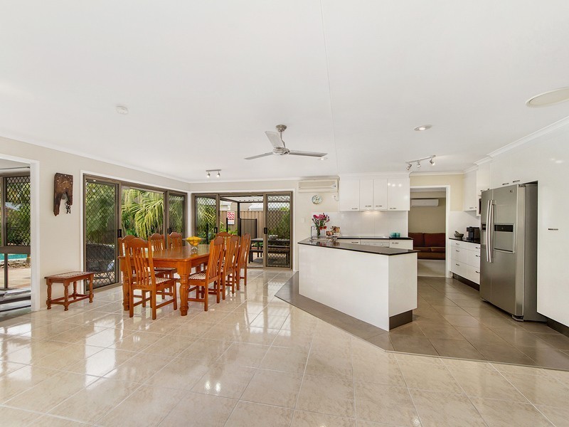 85 Witt Avenue, Carrara QLD 4211
