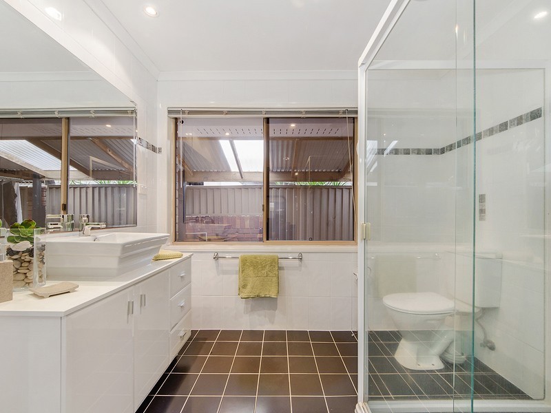 85 Witt Avenue, Carrara QLD 4211