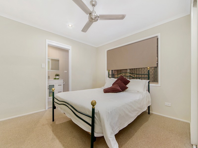 85 Witt Avenue, Carrara QLD 4211
