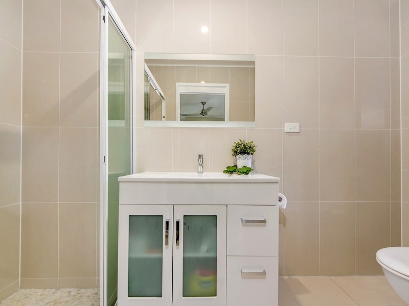 85 Witt Avenue, Carrara QLD 4211