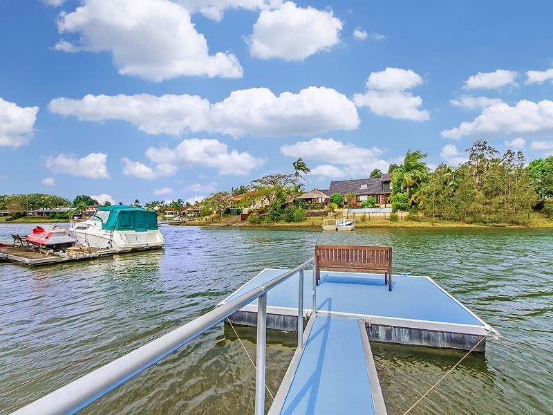 85 Witt Avenue, Carrara QLD 4211