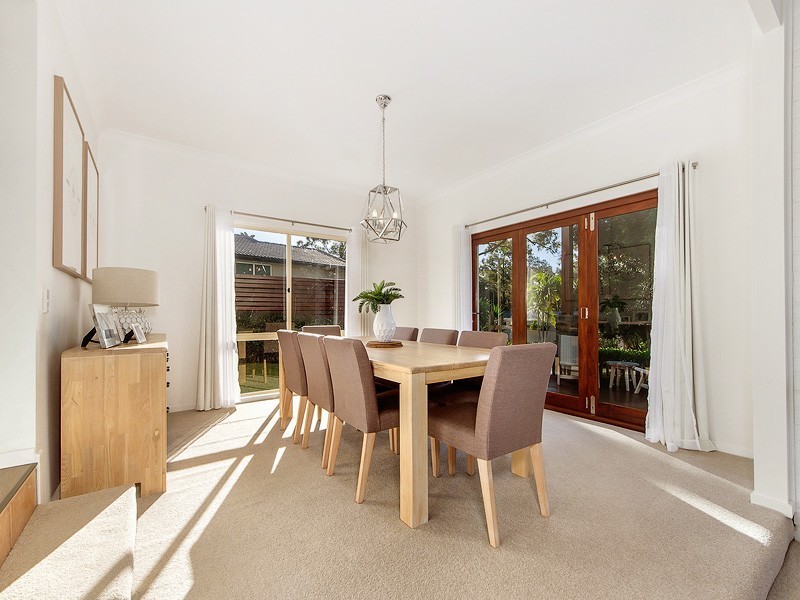 5 Pinnacle Court, Robina QLD 4226