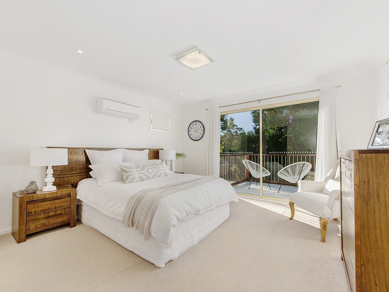 5 Pinnacle Court, Robina QLD 4226