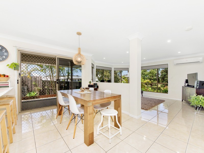 11 Aquarius Street, Reedy Creek QLD 4227