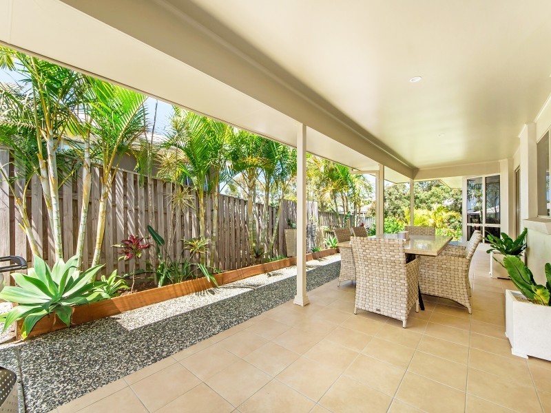 11 Aquarius Street, Reedy Creek QLD 4227