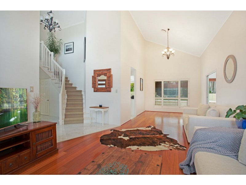 93 Camberwell Circuit, Robina QLD 4226