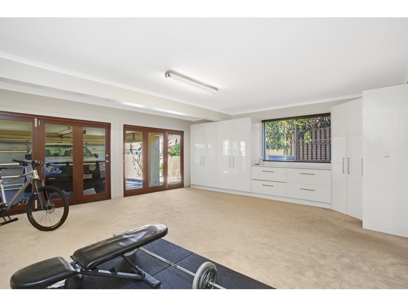 93 Camberwell Circuit, Robina QLD 4226