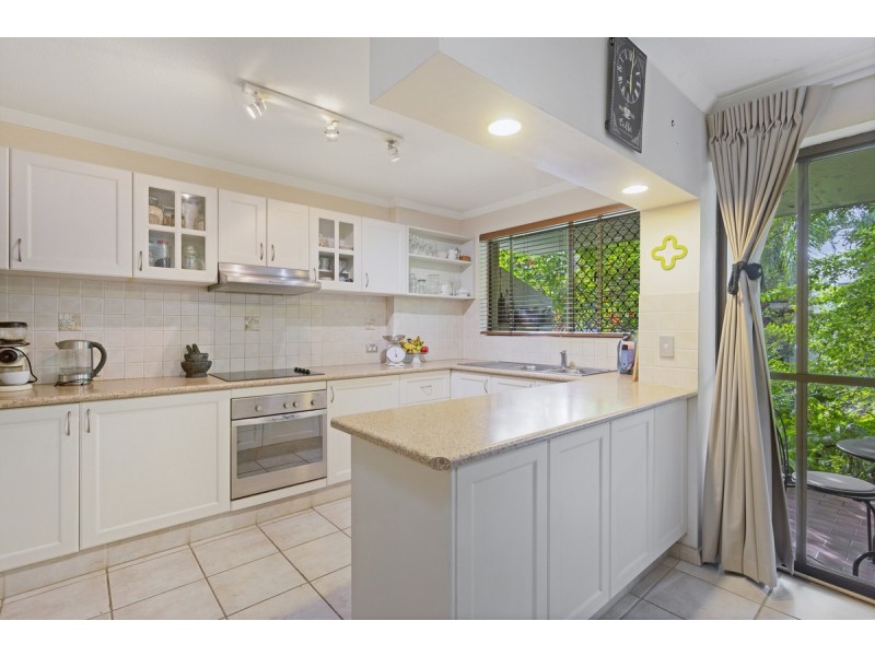 13/111-123 Markeri Street, Mermaid Waters QLD 4218