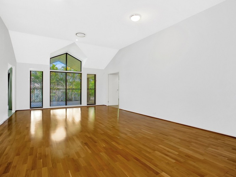 27 Hewson Court, Mudgeeraba QLD 4213