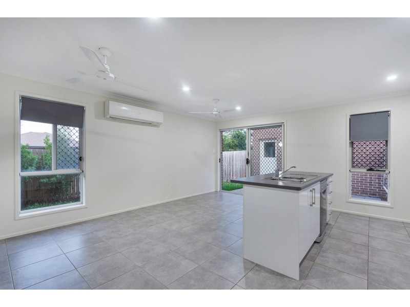 1/61 Deepak Drive, Willow Vale QLD 4209